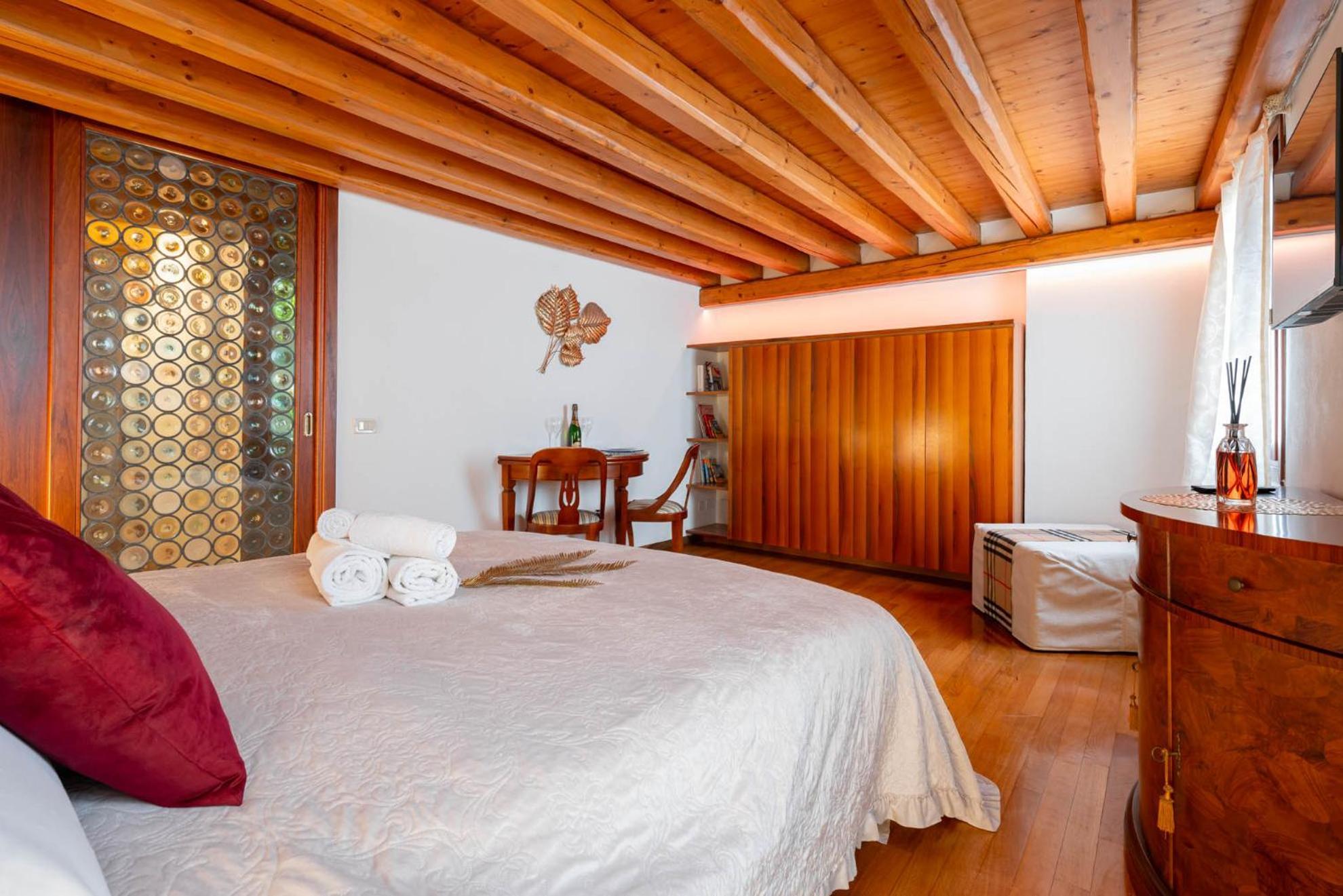 - San Marco Apartment *